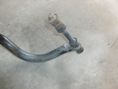 1998 Ford Expedition XLT - Front Sway Stabilizer Bar4
